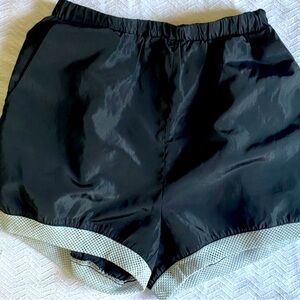 fasion nova sport shorts size S